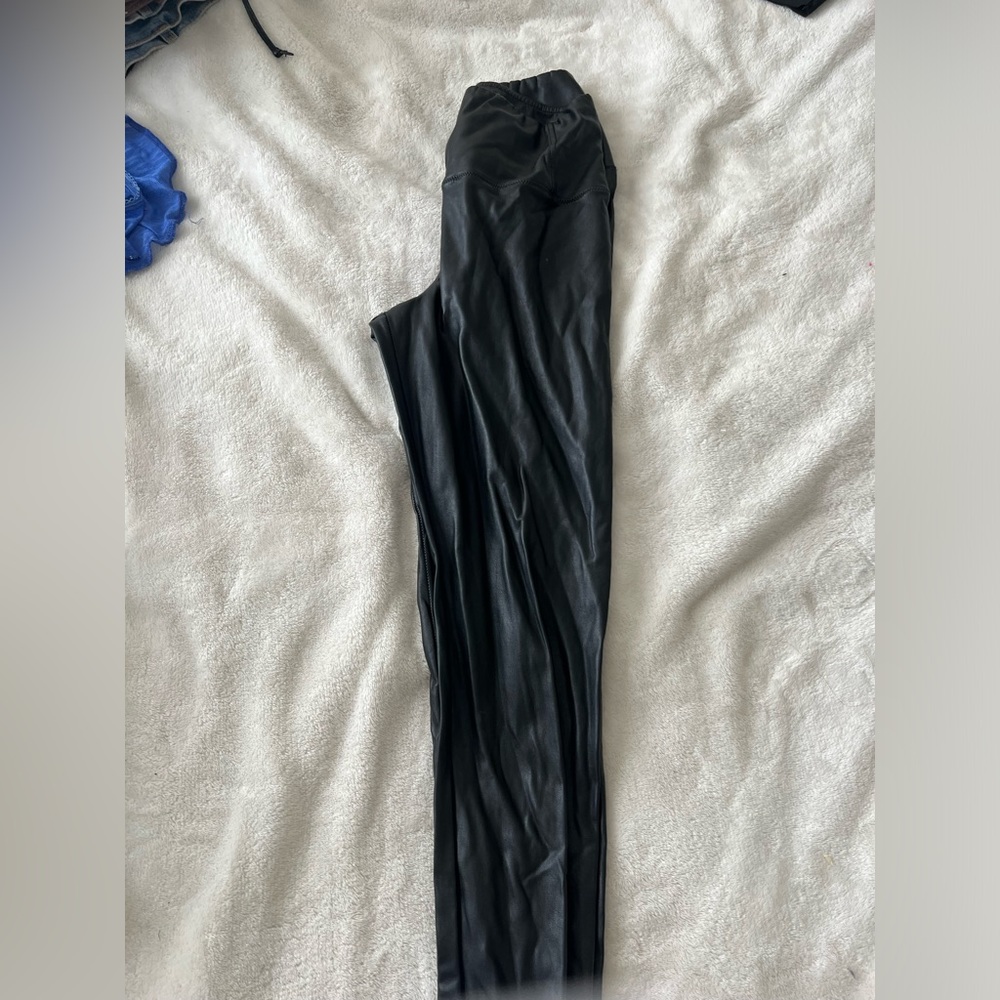 Wilfred free leggings